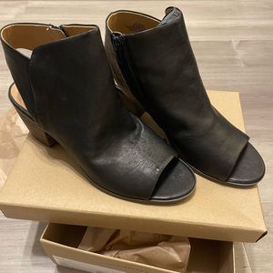 NWT Lucky Brand LK-Baaka Black 9.5M Slingback